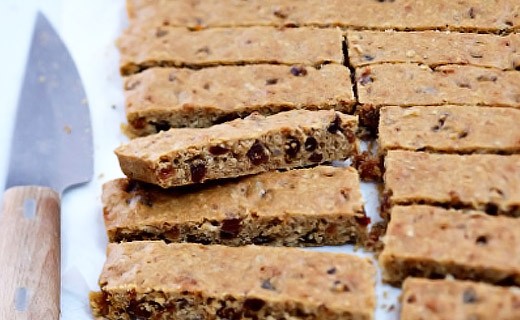 Preparazione bio per Barrette cereali ai fichi e albicocche - Marlette